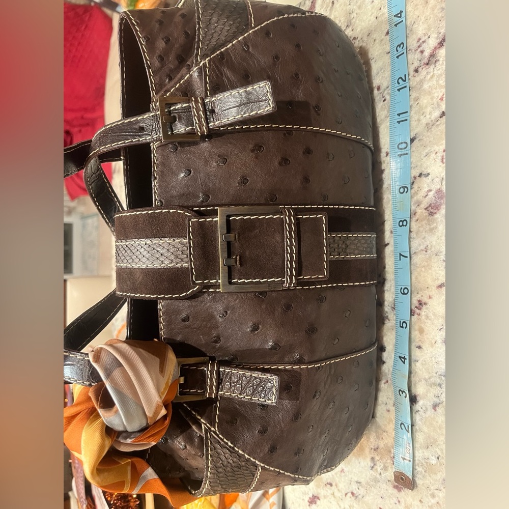 Carolina Herrera bag , Ostrich Bag, excellent condition. - Picture 12 of 12